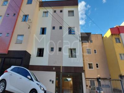 Apartamento para Locação, em Caratinga, bairro Bairro Floresta, 2 dormitórios, 1 banheiro, 1 vaga