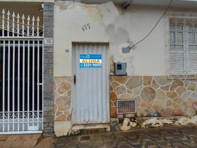 Kitnet para Locação, em Caratinga, bairro Dário Grossi, 1 dormitório, 1 suíte